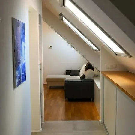 아파트 Stairway To *